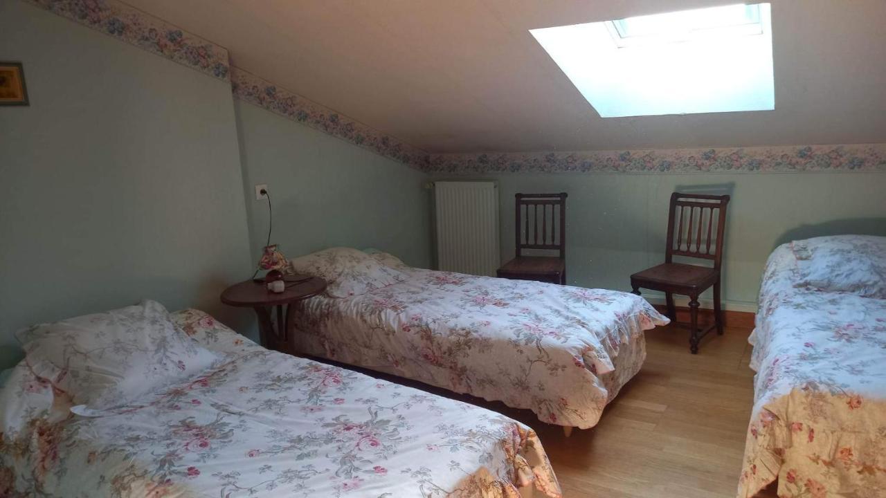 Le Clos Du Merry Joux-la-Ville Eksteriør bilde